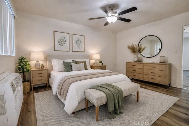 1835 W Crestwood 1, Anaheim, CA 92804