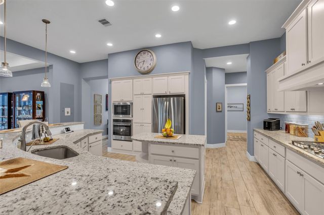 5180 Andorra Bend Lane, Porter, TX 77365