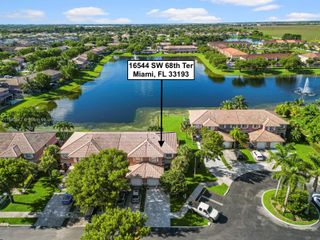 16544 SW 68th Ter, Miami, FL 33193