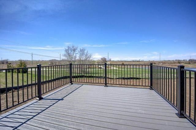 121 NW Mulberry Court, Blue Springs, MO 64014