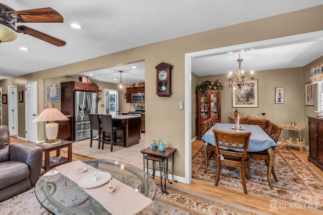 35 Ashmall Avenue, Monroe, NJ 08831