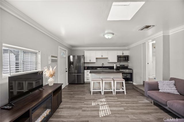 11213 Haskell Avenue, Granada Hills, CA 91344