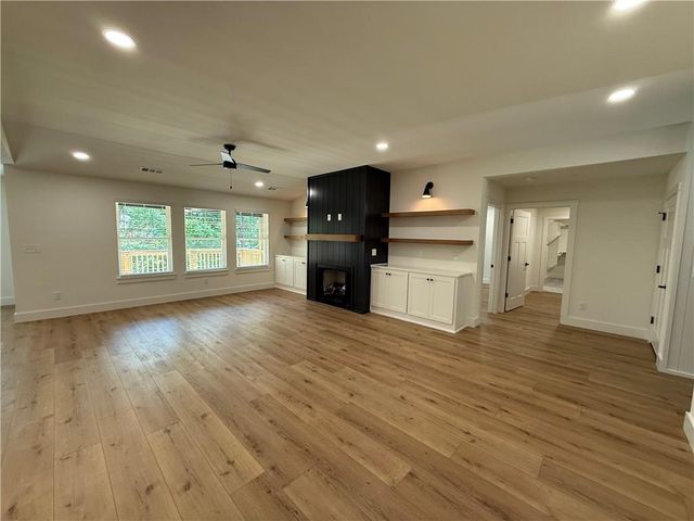 4 Francis Drive, Bella Vista, AR 72715