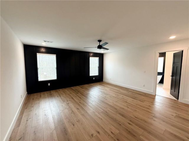 4 Francis Drive, Bella Vista, AR 72715