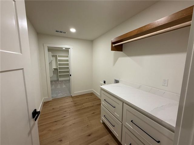 4 Francis Drive, Bella Vista, AR 72715