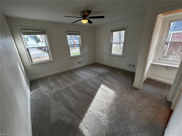 120 Causeway DR, Chesapeake, VA 23322