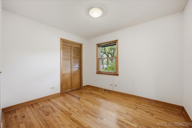 28W041 Elm Drive, West Chicago, IL 60185