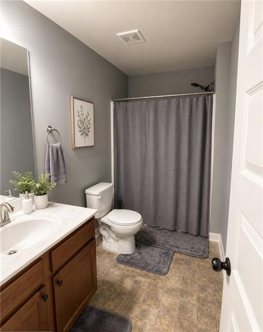 105 Way Point Drive, Stockbridge, GA 30281