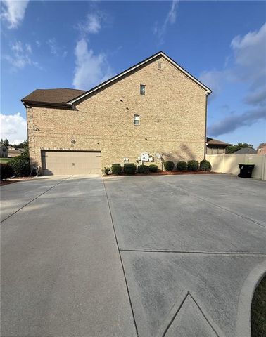 105 Way Point Drive, Stockbridge, GA 30281