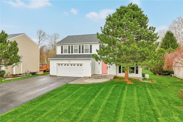 652 Beaver Creek, Macedon, NY 14502