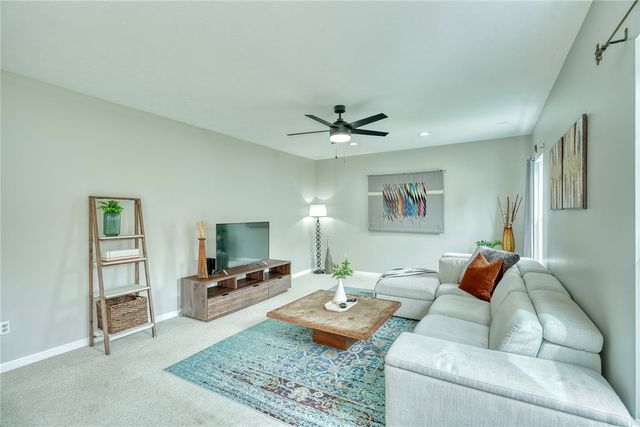 652 Beaver Creek, Macedon, NY 14502