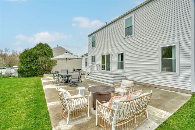 652 Beaver Creek, Macedon, NY 14502