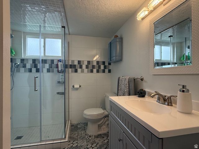 1130 E HILLCREST, Springville, UT 84663