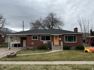 1130 E HILLCREST, Springville, UT 84663