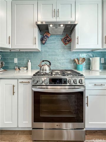 4331 Oak Glen, Calabasas, CA 91302