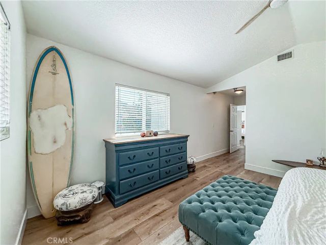 4331 Oak Glen, Calabasas, CA 91302