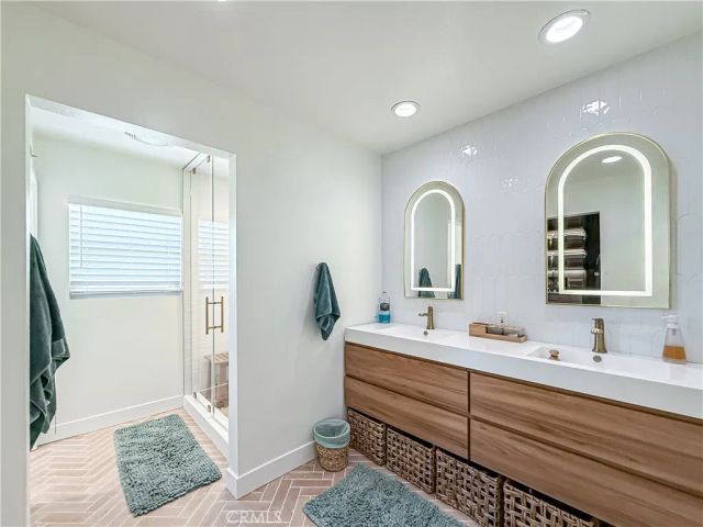 4331 Oak Glen, Calabasas, CA 91302