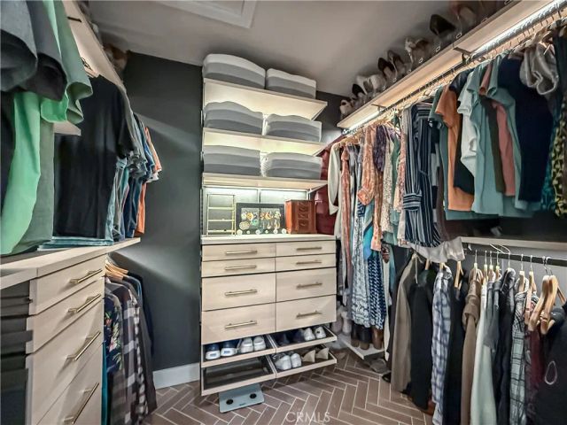4331 Oak Glen, Calabasas, CA 91302