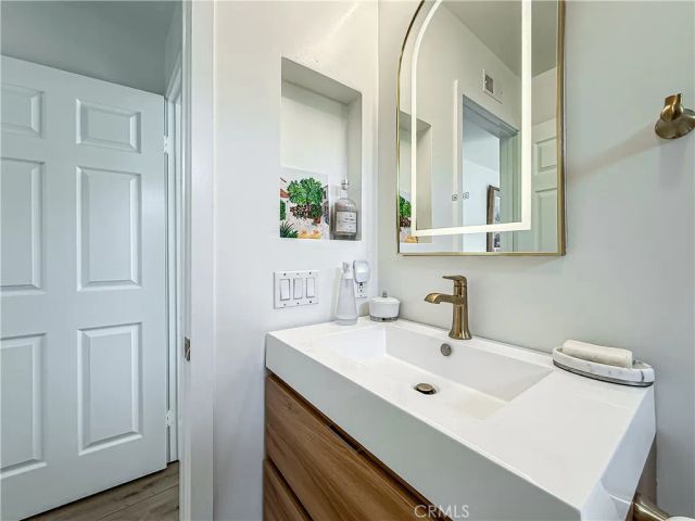 4331 Oak Glen, Calabasas, CA 91302