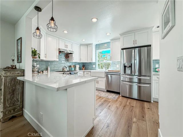 4331 Oak Glen, Calabasas, CA 91302