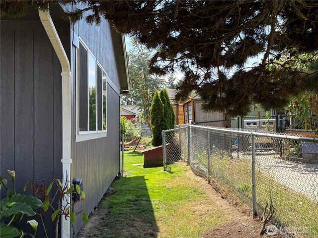 1414 177th Place, Long Beach, WA 98631