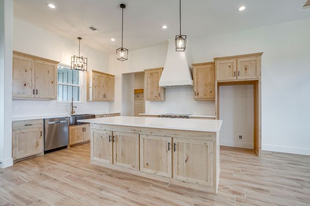 1001 Cornerstone Road, Poolville, TX 76487