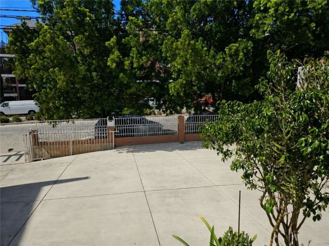 3428 Fletcher Drive, Los Angeles, CA 90065