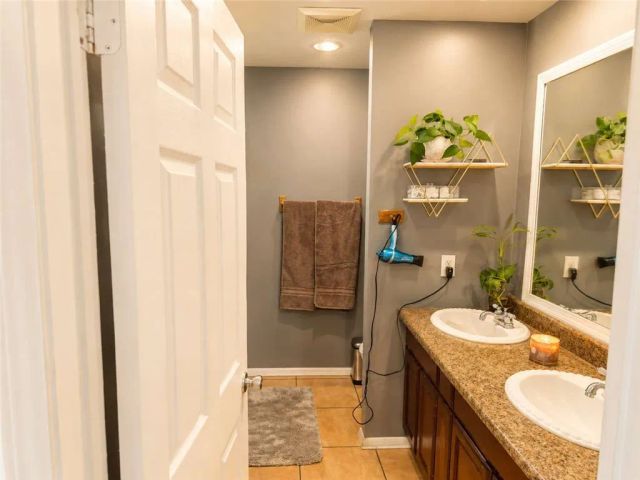 3428 Fletcher Drive, Los Angeles, CA 90065