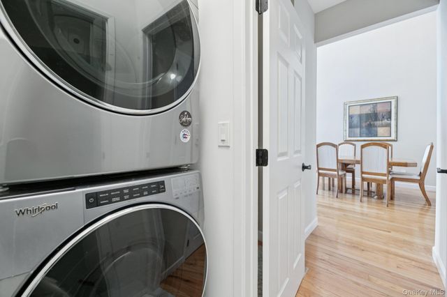 223 Kettles Lane, Medford, NY 11763