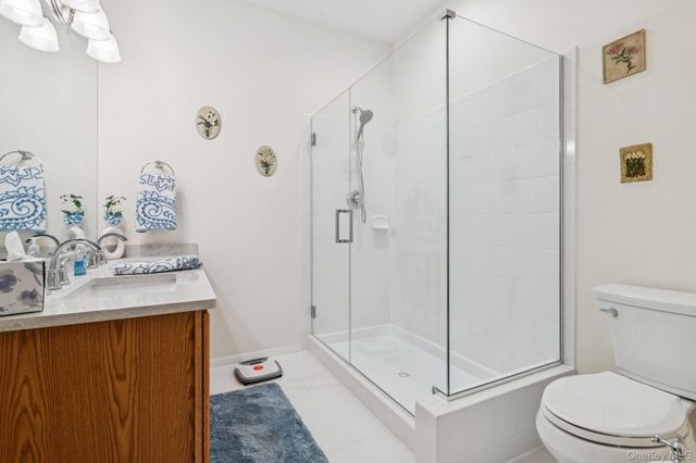 223 Kettles Lane, Medford, NY 11763