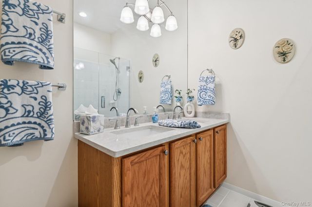 223 Kettles Lane, Medford, NY 11763