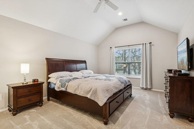 223 Kettles Lane, Medford, NY 11763