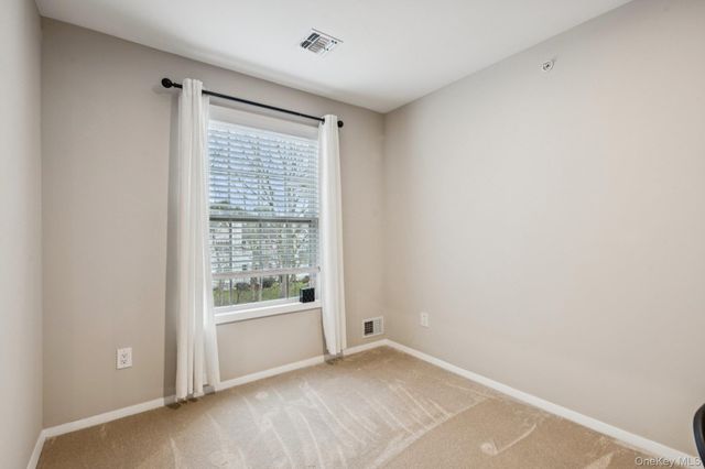 223 Kettles Lane, Medford, NY 11763