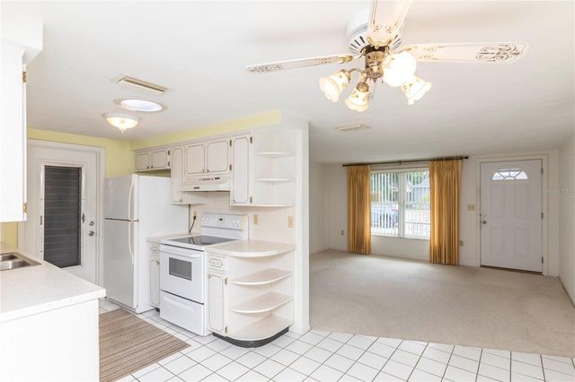 7725 GREYBIRCH TERRACE, Port Richey, FL 34668