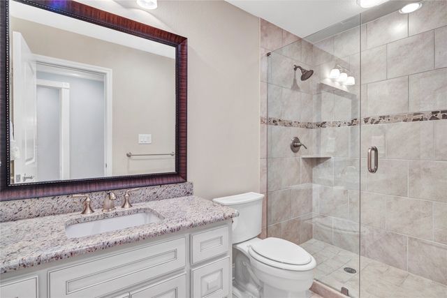 4017 Edgewater Court, Richardson, TX 75082