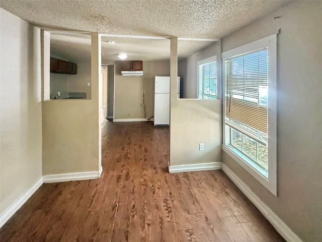 1607 Southtrees Street, Irving, TX 75060