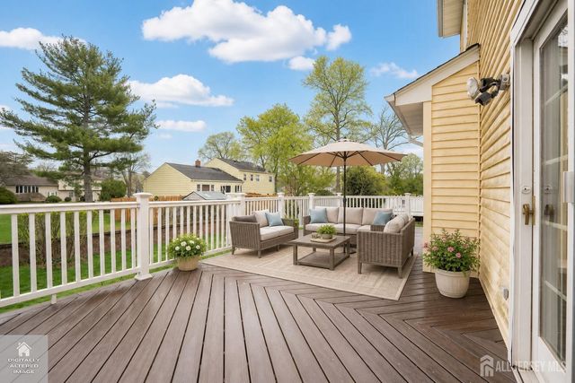 15 Lynn Court, North Brunswick, NJ 08902
