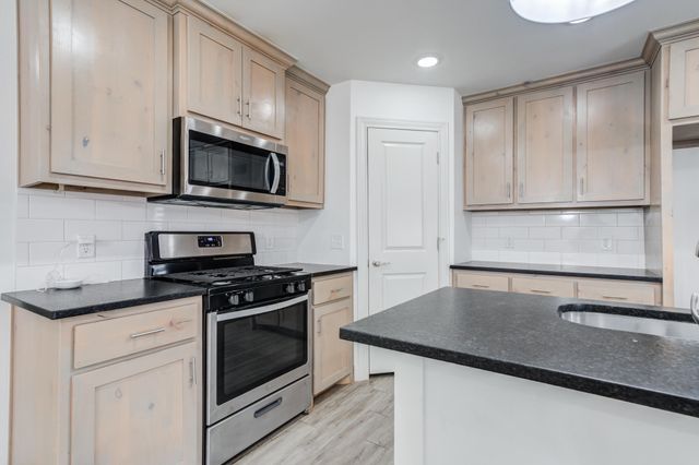 7020 24th Street, Lubbock, TX 79407