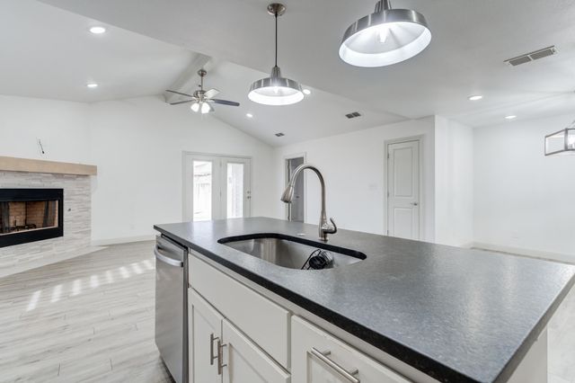 7020 24th Street, Lubbock, TX 79407