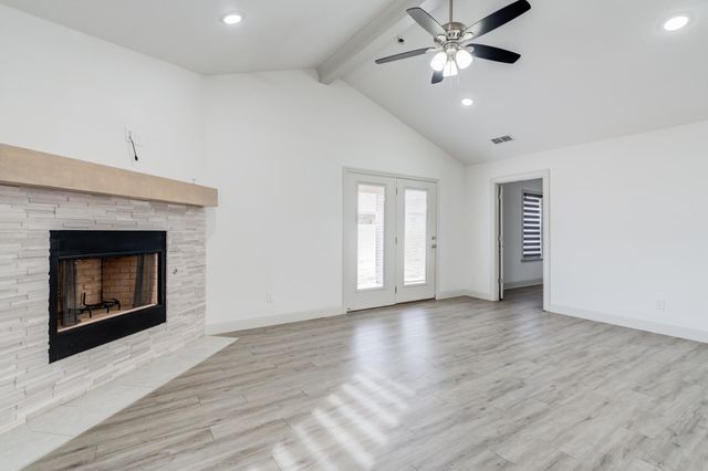 7020 24th Street, Lubbock, TX 79407