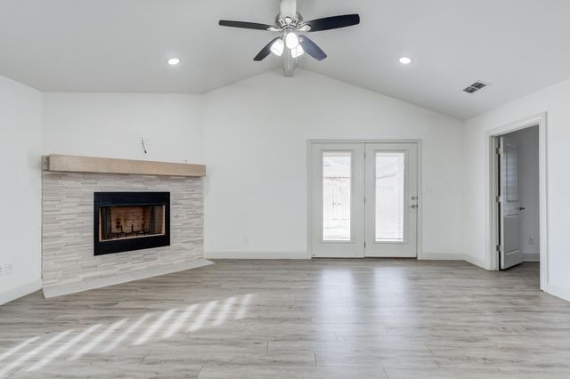 7020 24th Street, Lubbock, TX 79407