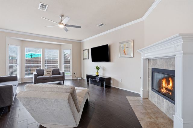 4301 Mountain Crest Drive, Fort Worth, TX 76123