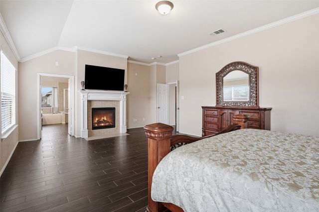 4301 Mountain Crest Drive, Fort Worth, TX 76123