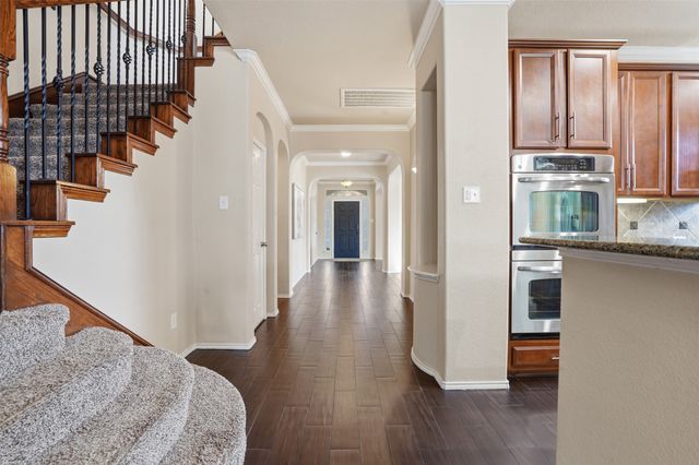 4301 Mountain Crest Drive, Fort Worth, TX 76123