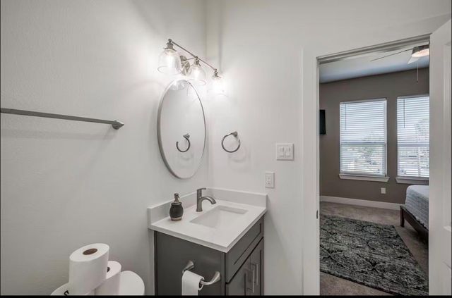 1513 40th Street, Galveston, TX 77550