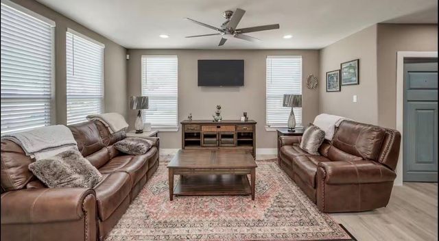 1513 40th Street, Galveston, TX 77550