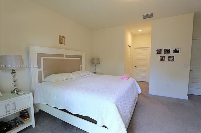 4738 NW 83rd Path, Doral, FL 33166