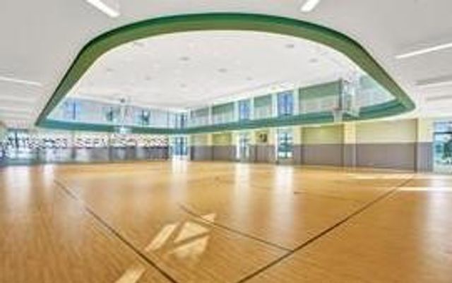 4738 NW 83rd Path, Doral, FL 33166