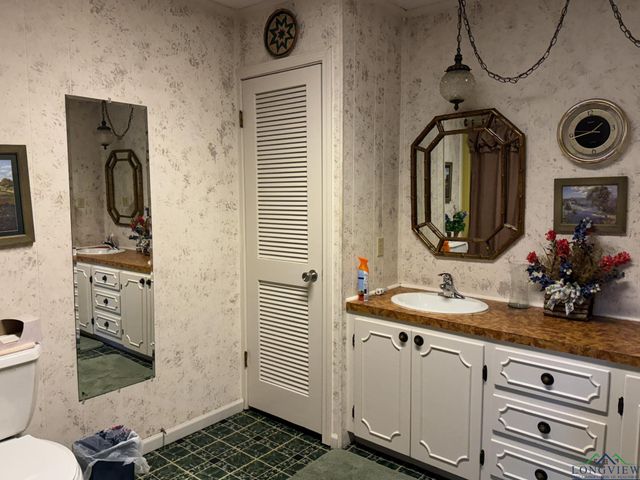 538 Corrine PL, Waskom, TX 75692