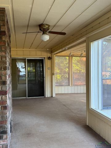 538 Corrine PL, Waskom, TX 75692